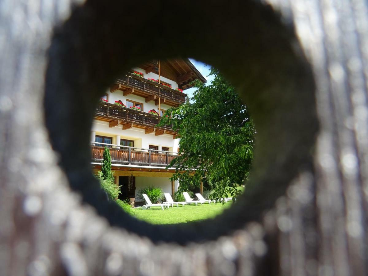 Hotel Pfleger Anras Екстер'єр фото